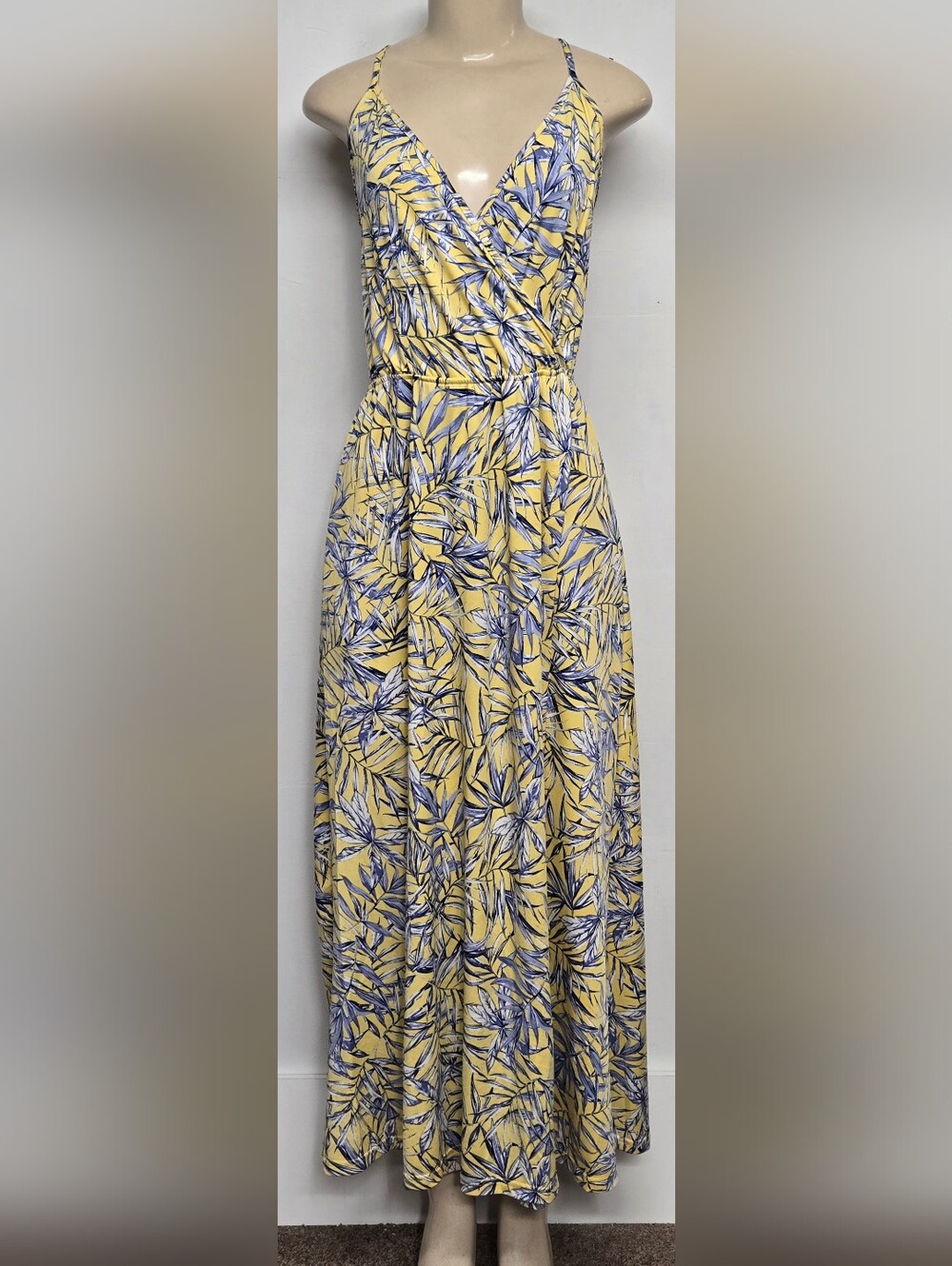 Nine . Eight M Maxi Dress Spaghetti Straps Faux Wrap Elastic Empire Waist Floral - Picture 1 of 6